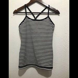 Lululemon Power Y Black/White Sz 6